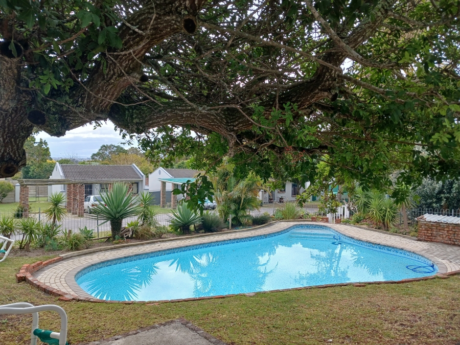 To Let 2 Bedroom Property for Rent in Lorraine Eastern Cape